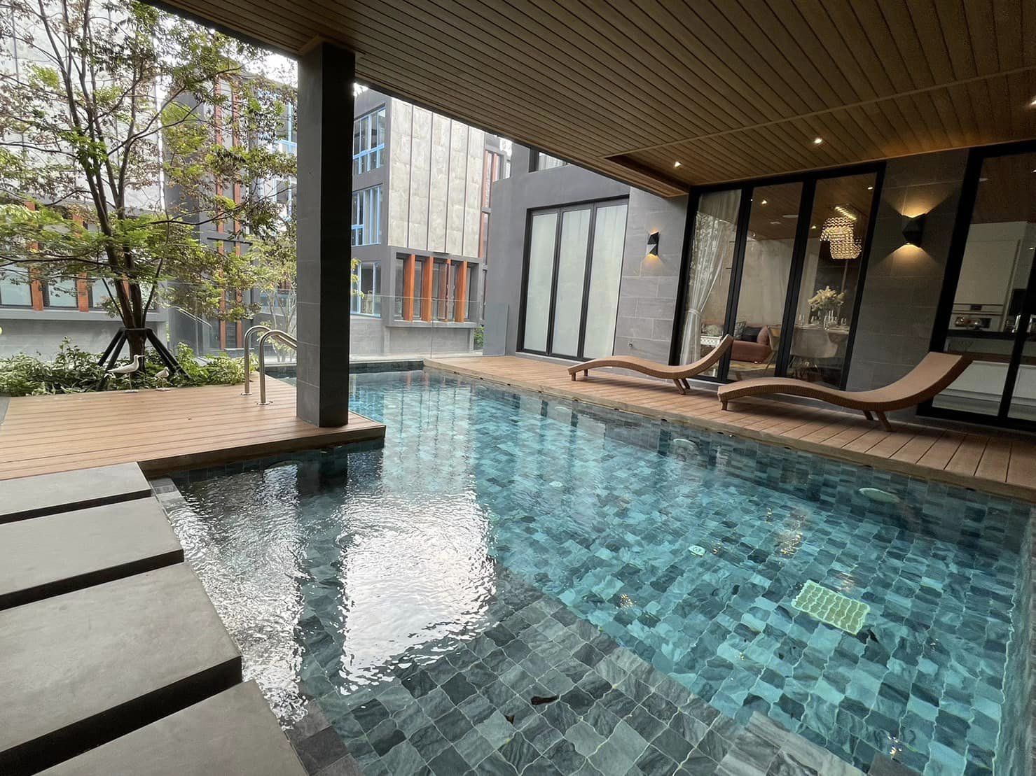 Bibury Village Srinakarin18