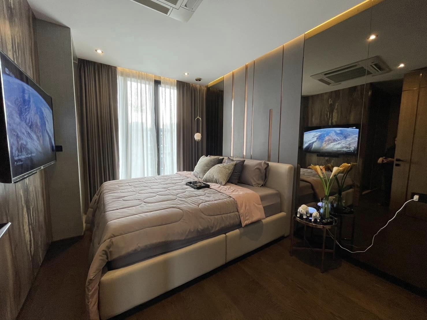 Bibury Village Srinakarin7