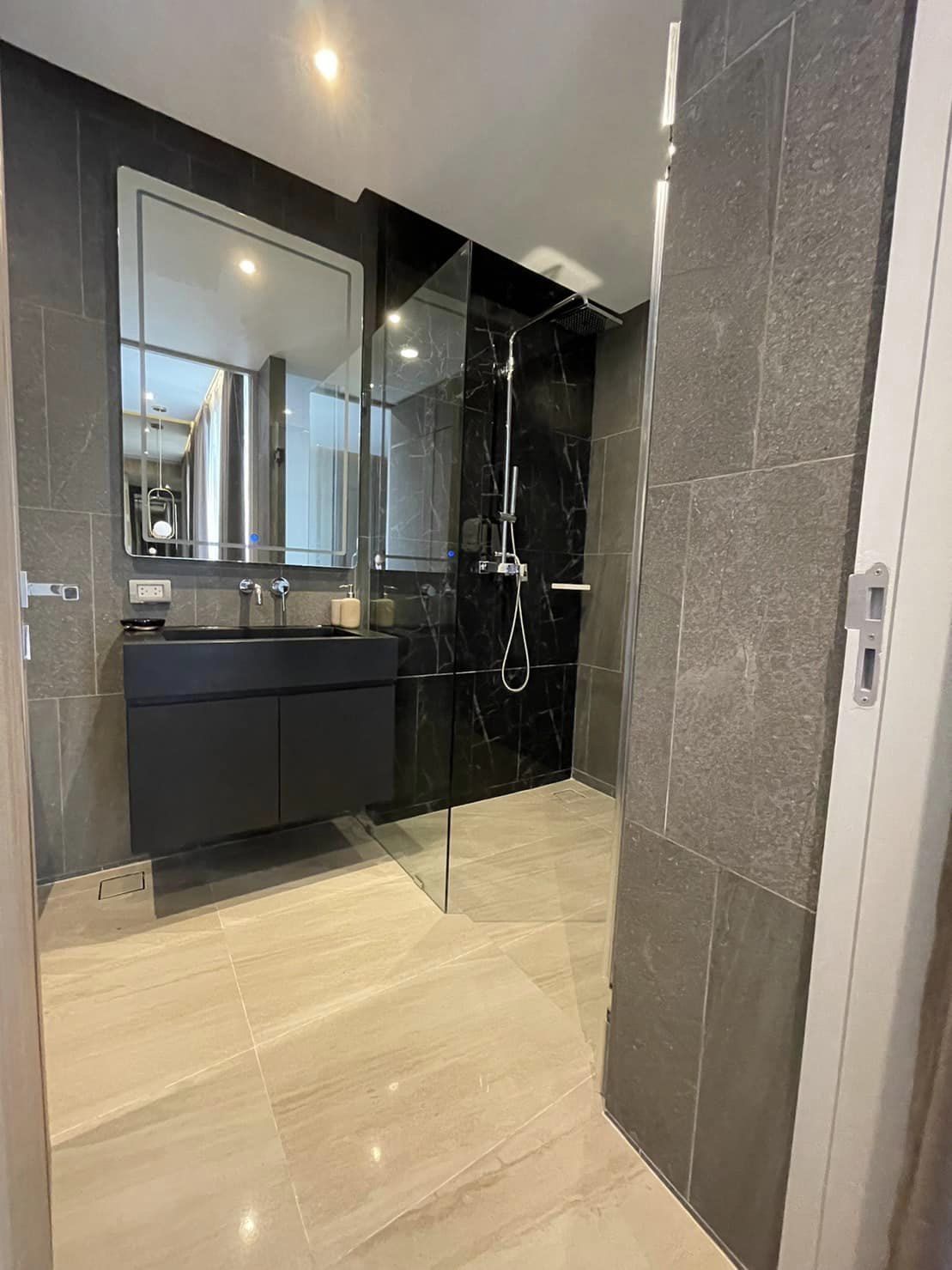 Bibury Village Srinakarin9