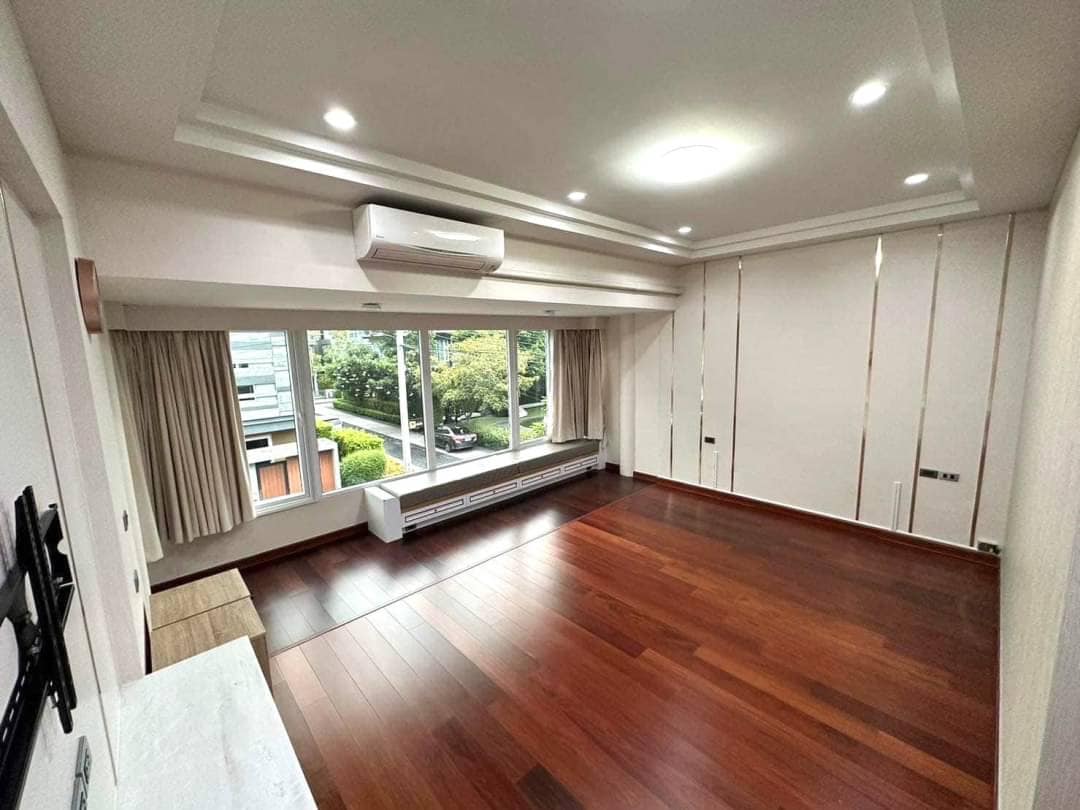 The Gallery House Pattern9