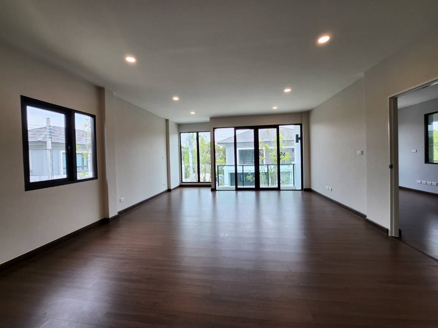 The city รามอินทรา 2-20