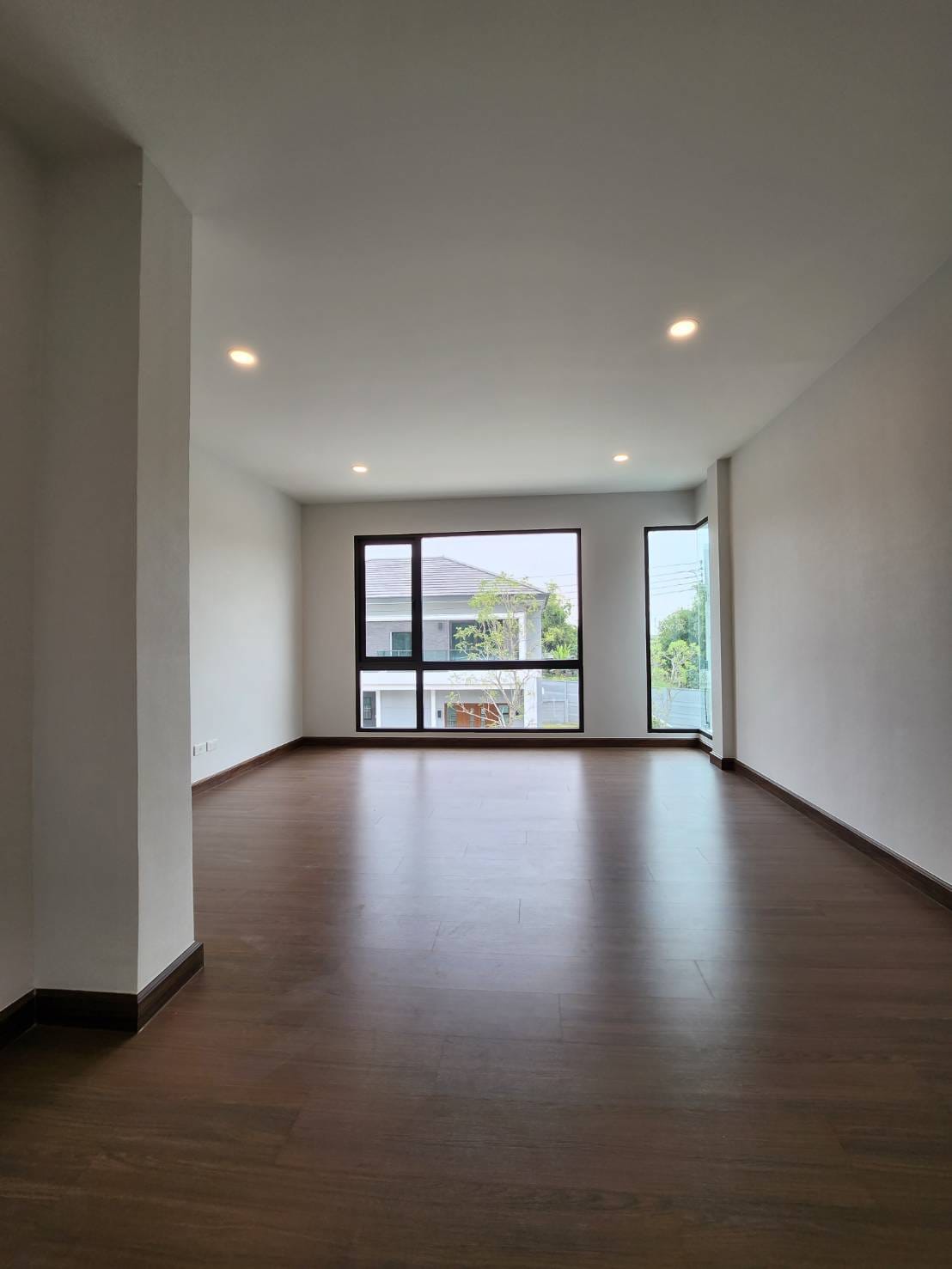 The city รามอินทรา 2-23