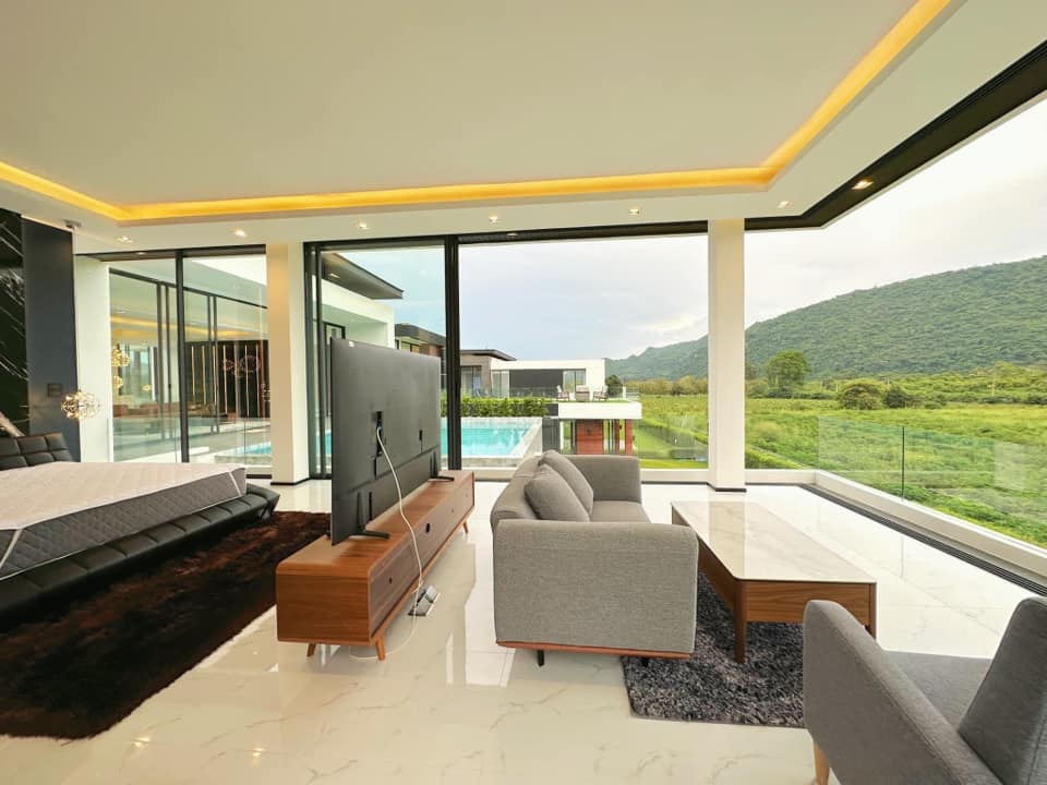 คฤหาสน์สไตล์โมเดิร์น ทำเลเขาใหญ่6