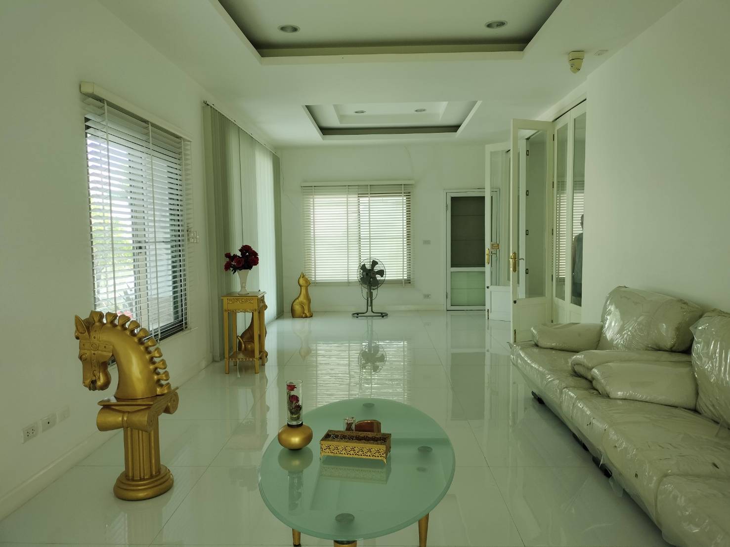 ที่ดินพร้อมบ้าน ติดทางขึ้นลงทางด่วนสุขาภิบาล 5-12