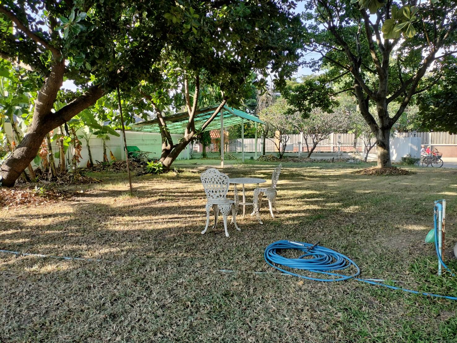 ที่ดินพร้อมบ้าน ติดทางขึ้นลงทางด่วนสุขาภิบาล 5-16