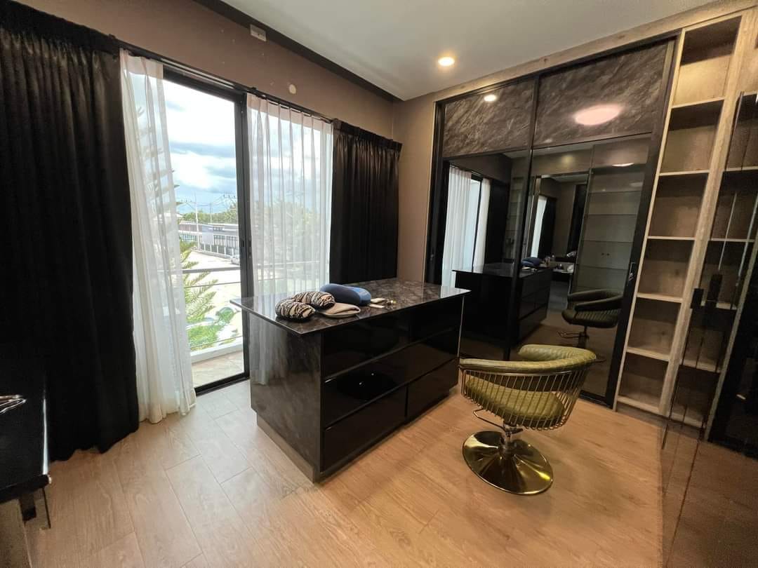 บ้านพักตากอากาศ โซนโคราช แยกอำเภอโชคชัย37