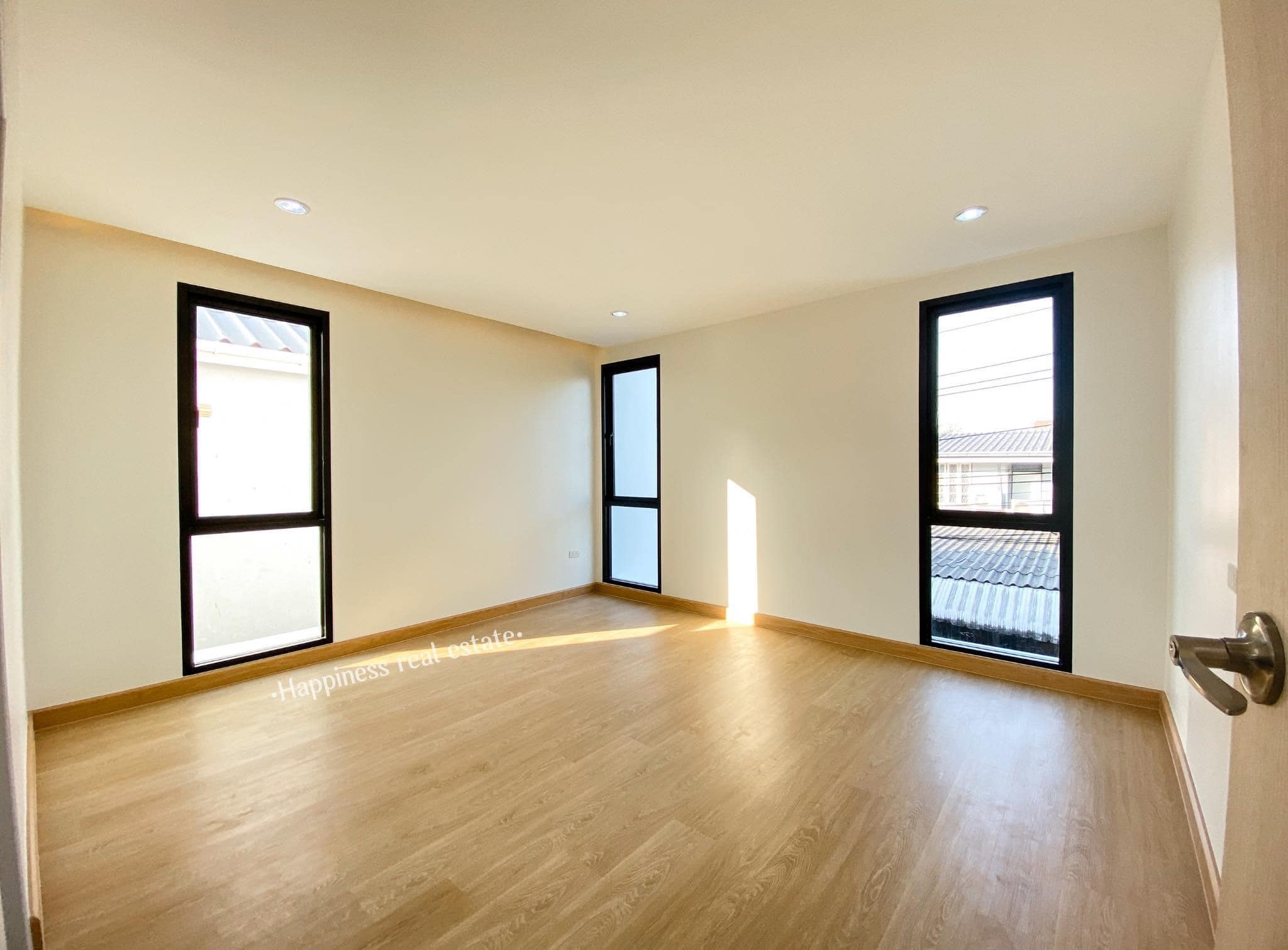 บ้านเดี่ยว 2 ชั้น นวมินทร์ 68 ซอย 8 แยก 1-17