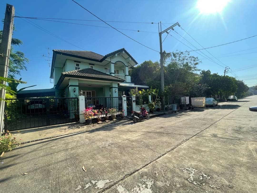 หมู่บ้านกล้วยไม้9