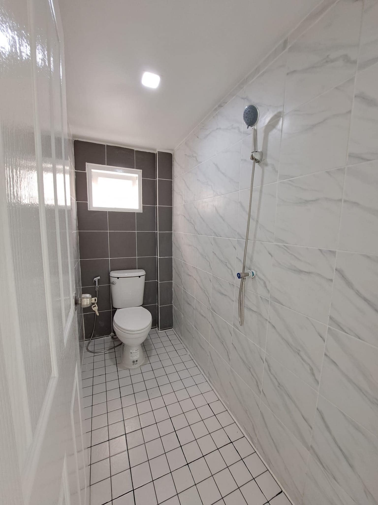 หมู่บ้านบุปผาแก้ว 8