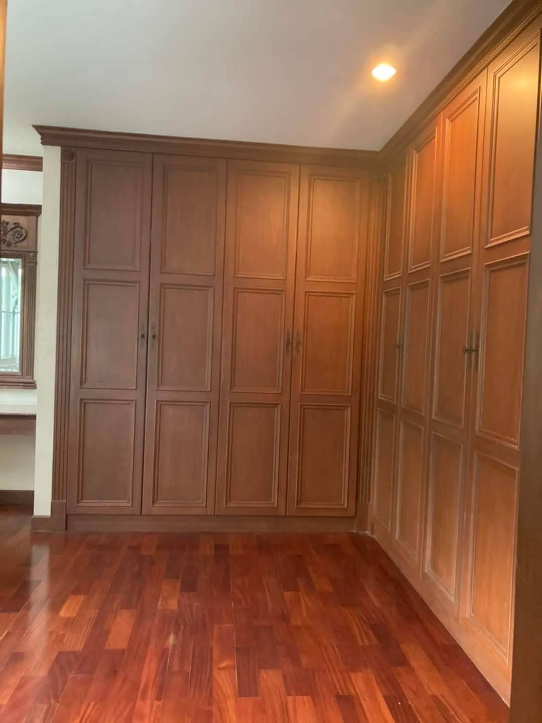 หมู่บ้านลดาวัลย์ รามอินทรา กม.2 13