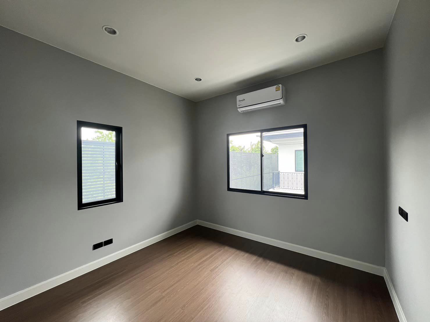 โครงการ เศรษฐสิริ พระราม 5-12