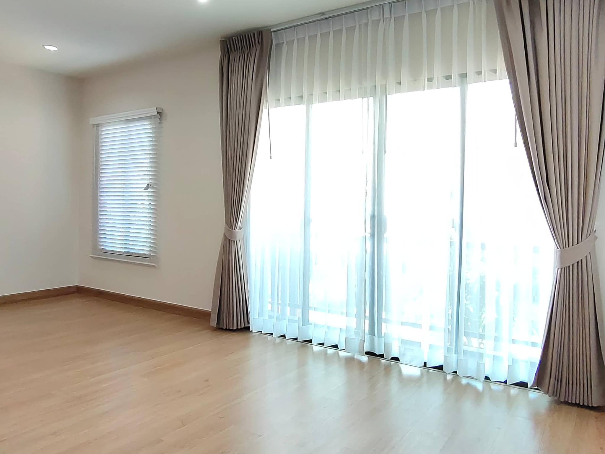 โครงการภัสสร เพรสทีส บางนา สุวรรณภูมิ21