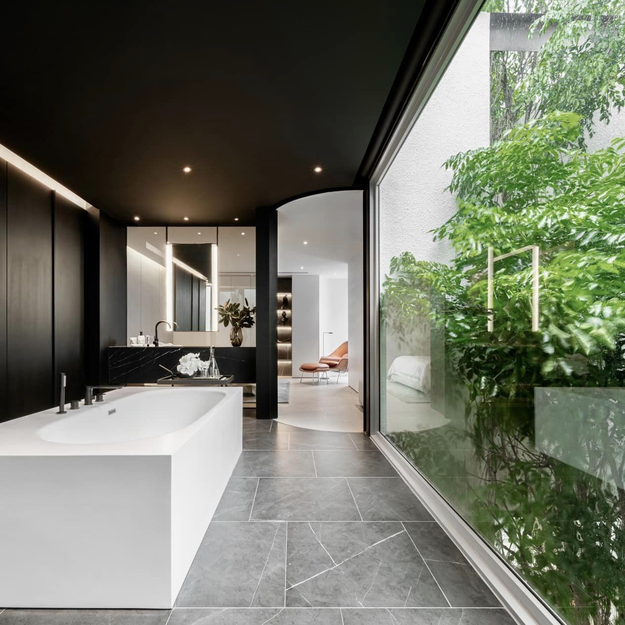 ARQ10 พระรามเก้า-กรุงเทพกรีฑา10