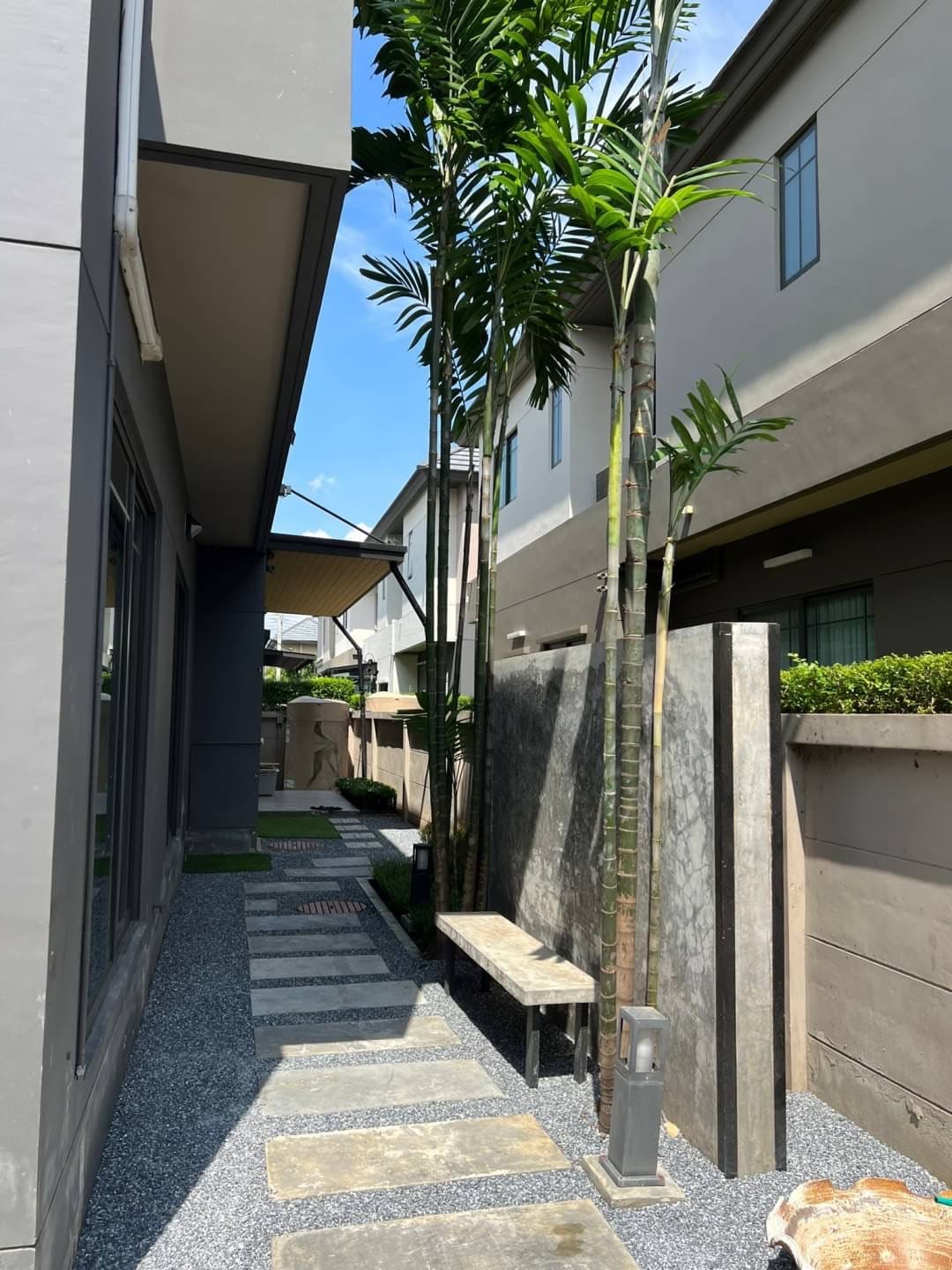 BangkokBoulevard สาทร-ปิ่นเกล้า 2-11