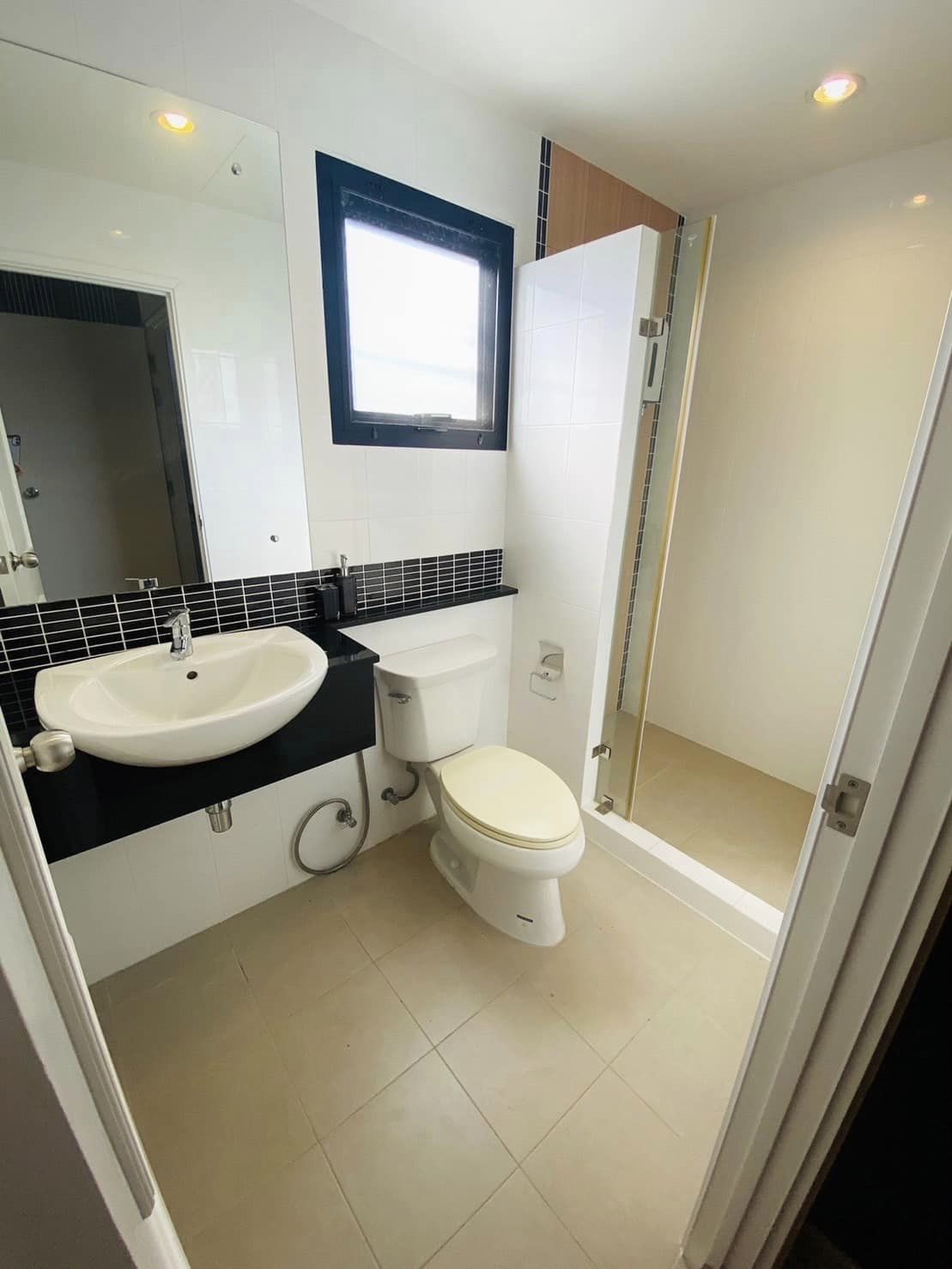 Premium Time Home Suanluang Rama 9-16