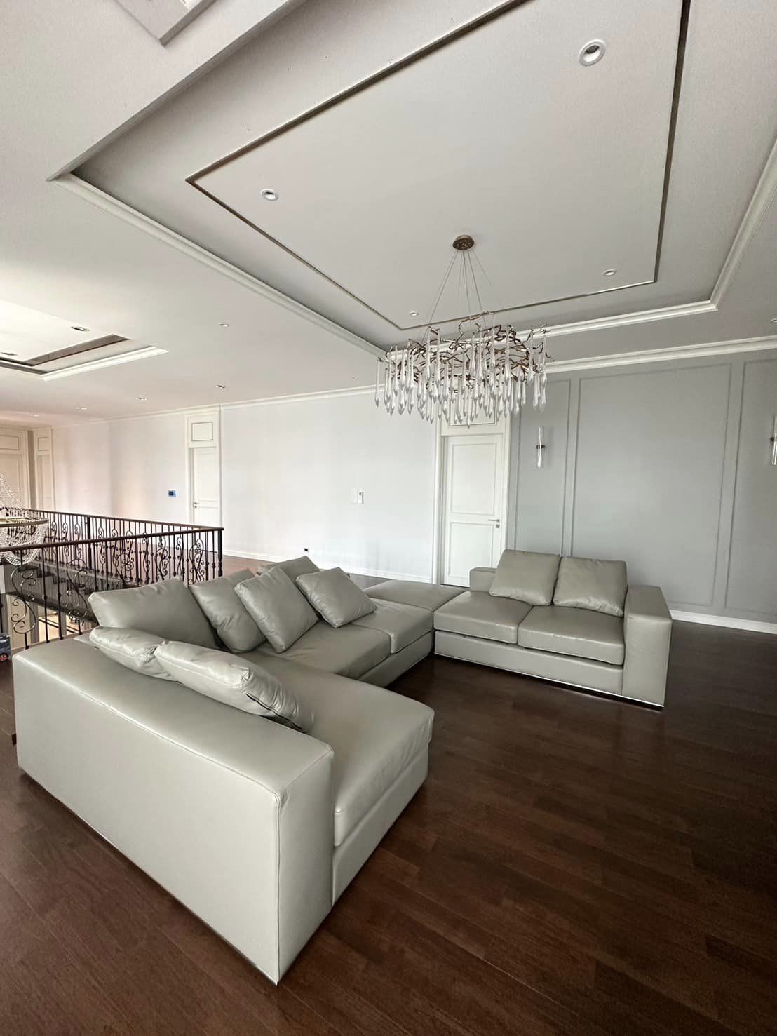 The Palazzo ปิ่นเกล้า25