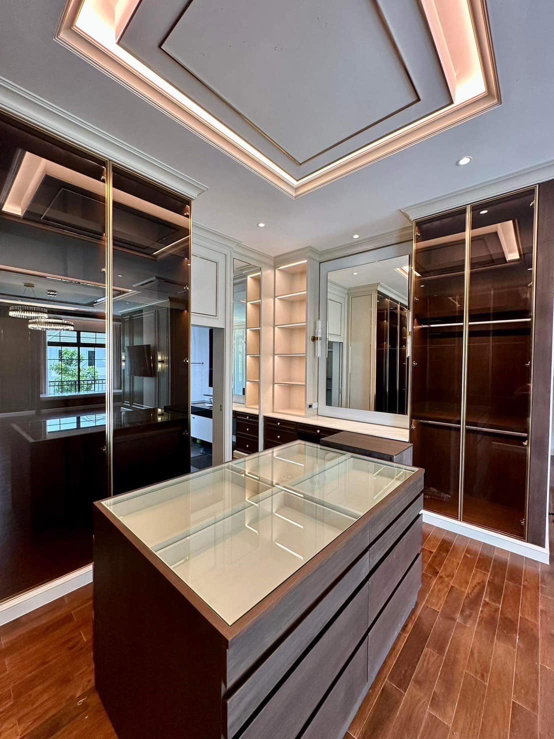 The Palazzo ปิ่นเกล้า37