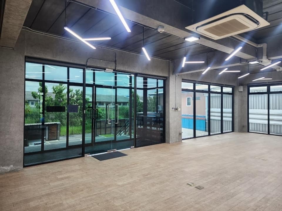 ที่ดินพรัอมอาคารสำนักงานรวมที่พักอาศัย 4 ชั้น13