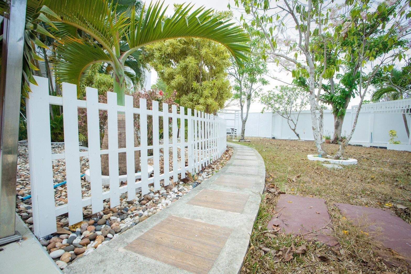 พูลวิลล่าซอยหัวหิน88-19