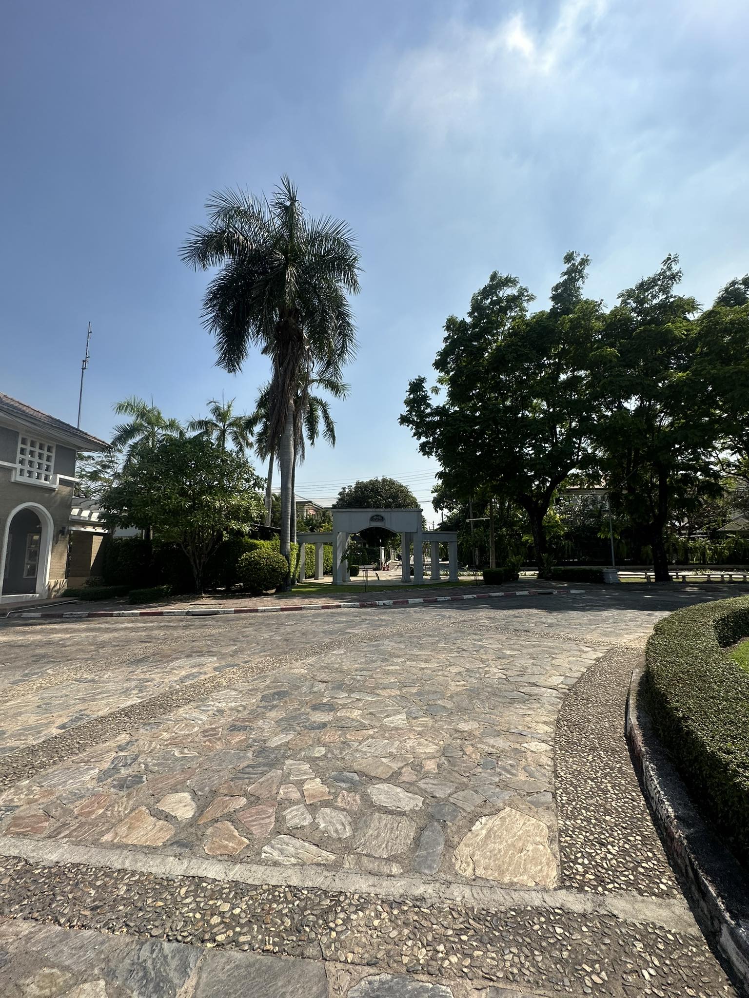 หมู่บ้านสีวลี2-28