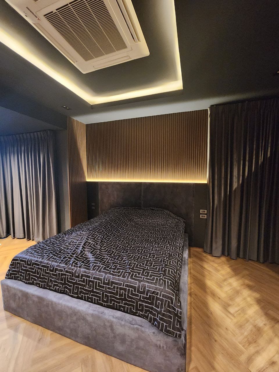 หมู่บ้านเดอะแกรนด์ ปิ่นเกล้า16