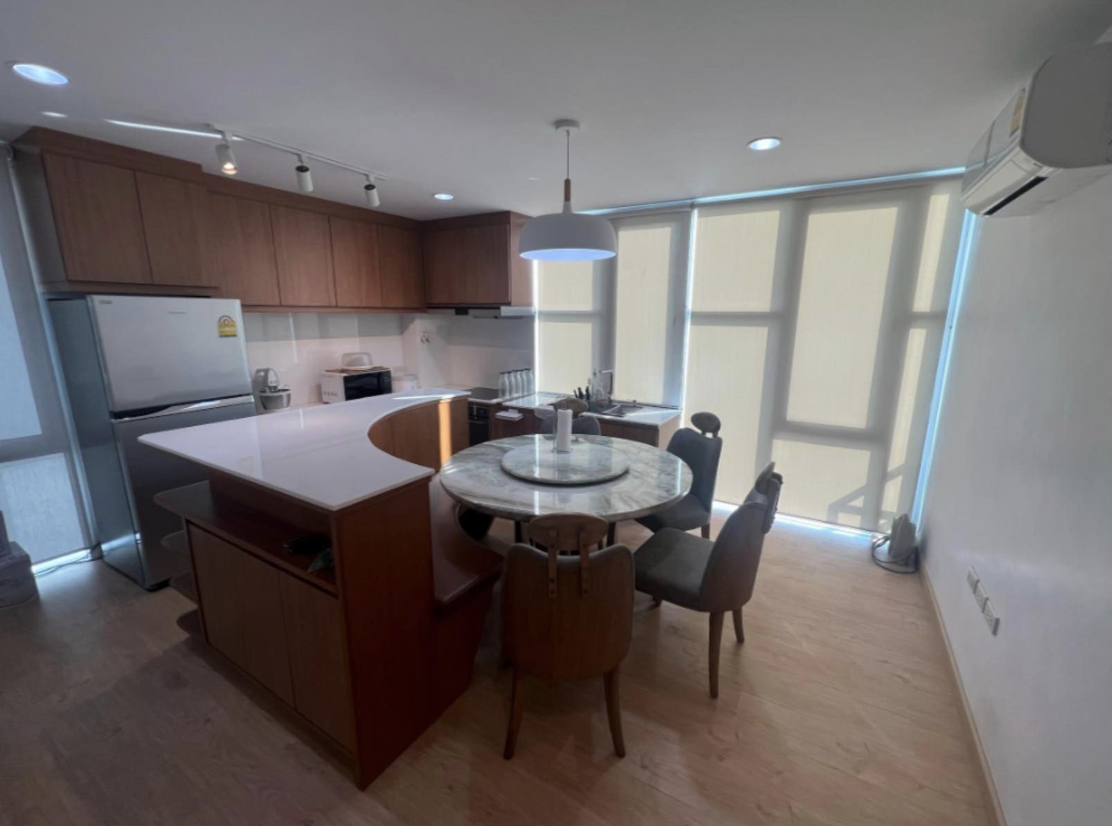 โครงการ HOF9