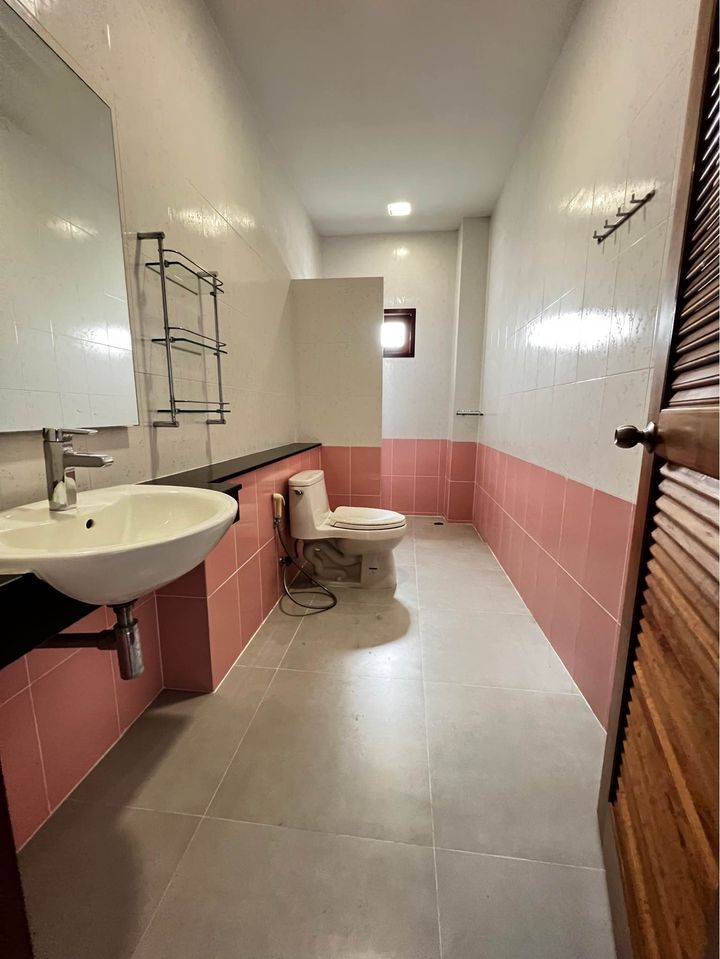 บ้านหัวมุม ซอยบางกระดี่ 1 แยก 14-10