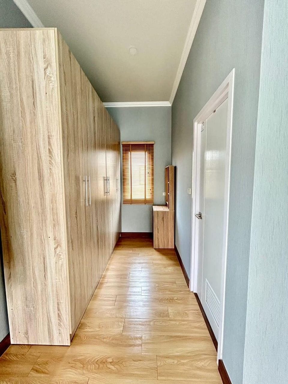 GRAND BRITANIA WONGWAEN RAMINTRA9